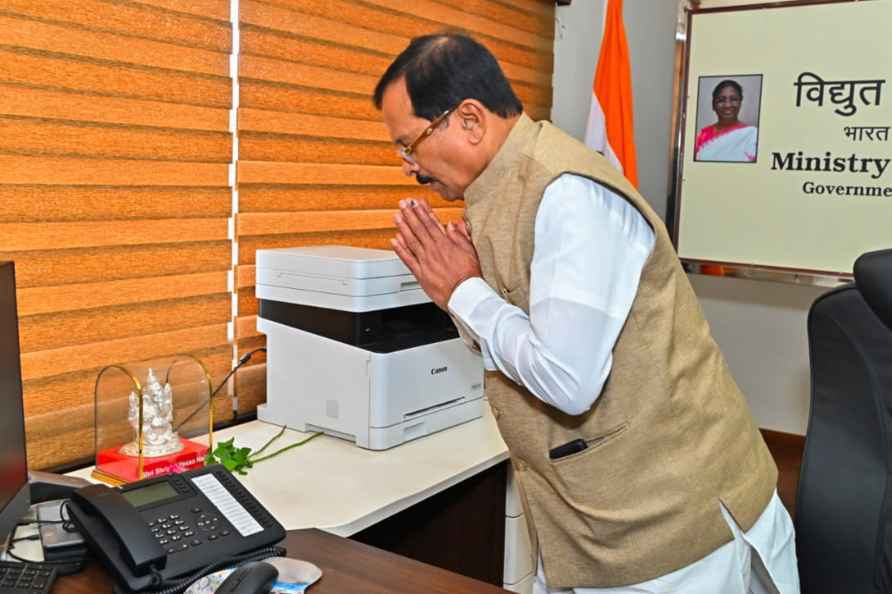 Shripad Y. Naik assumes office