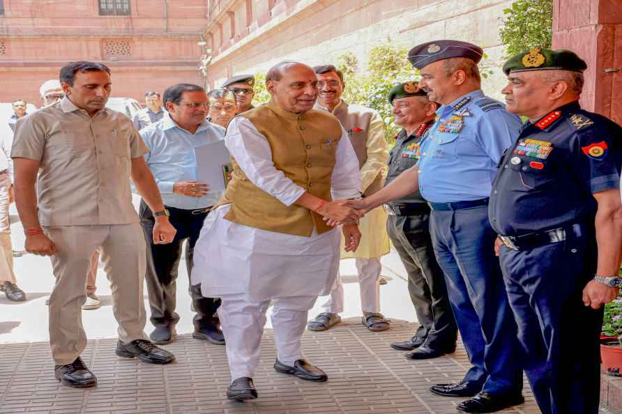 Rajnath Singh Services Chiefs