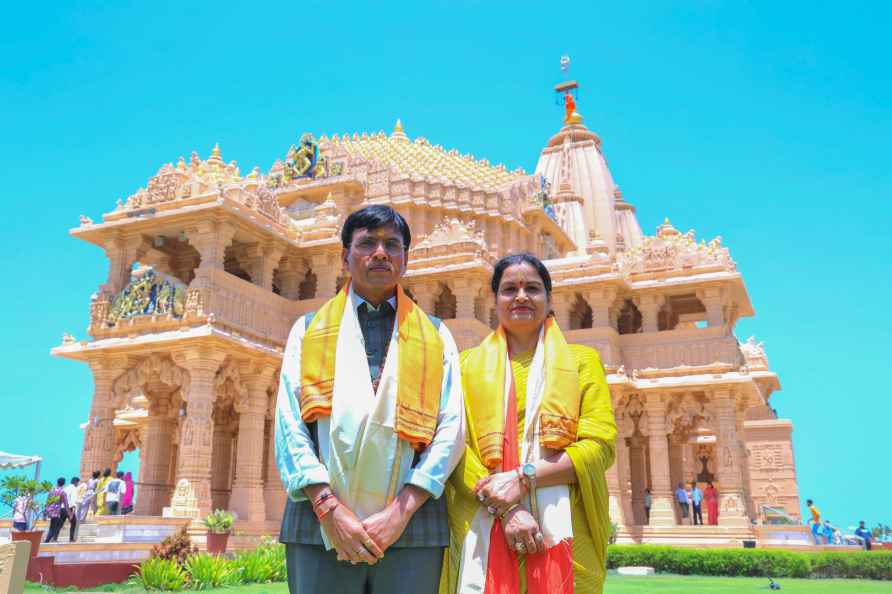 Mansukh Mandaviya at Somnath Temple