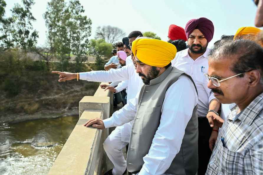 Bhagwant Mann reviews rain preparedness measures