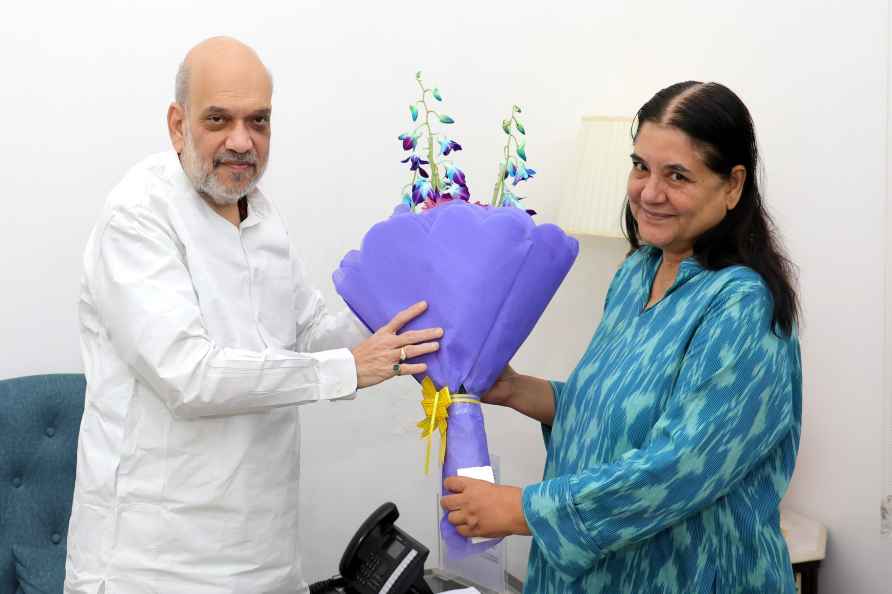 Maneka Gandhi meets Amit Shah