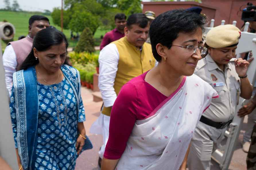 Atishi visits Rajghat ahead of indefinite hunger strike