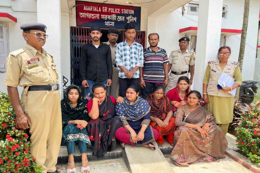 Bangladeshi nationals arrested in Tripura