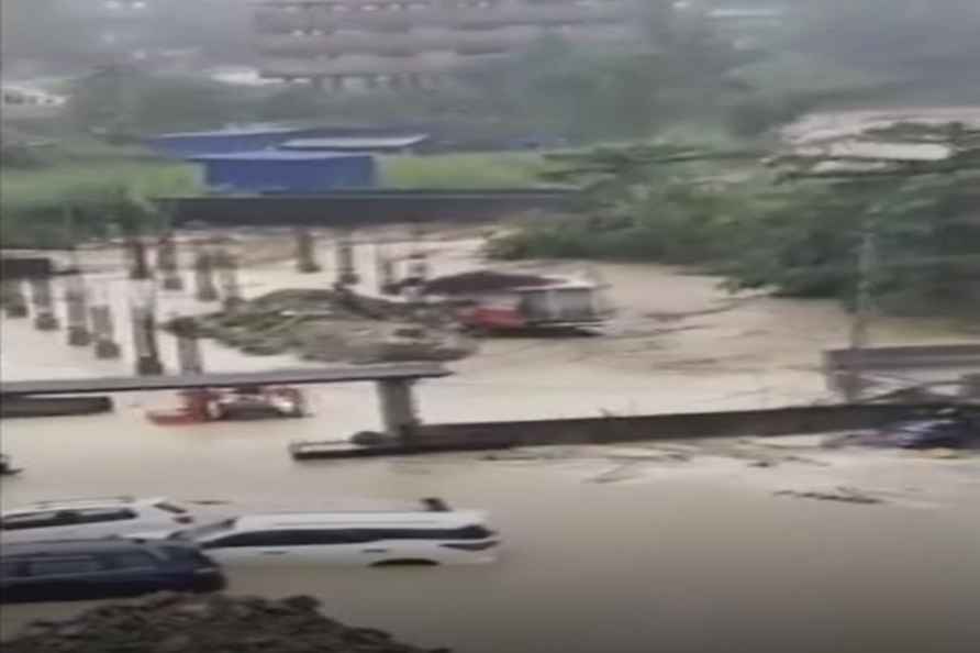 Cloudburst in Itanagar