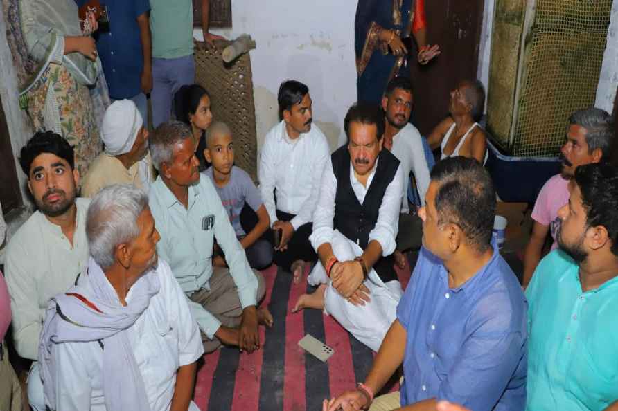 SP Singh Baghel meets Hathras stampede victim's family