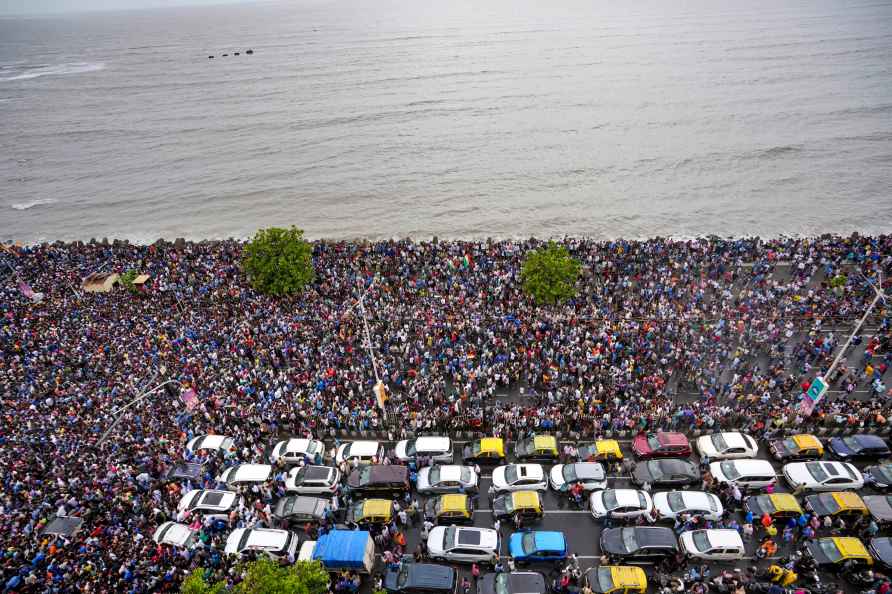 Indian cricket team's victory parade in Mumbai