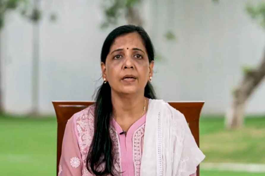 Sunita Kejriwal's video message