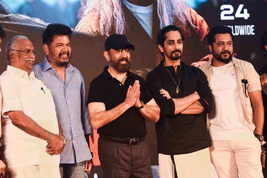 Kochi: Actor Kamal Haasan (C) with producer Gokulam Gopalan (L), ...