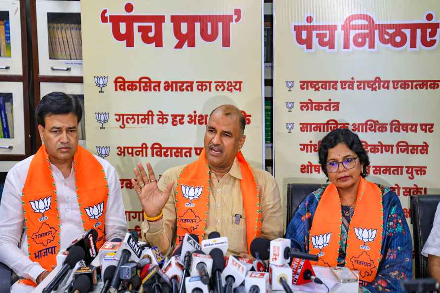 Jaipur: Rajasthan BJP President C. P. Joshi (centre) along with ...