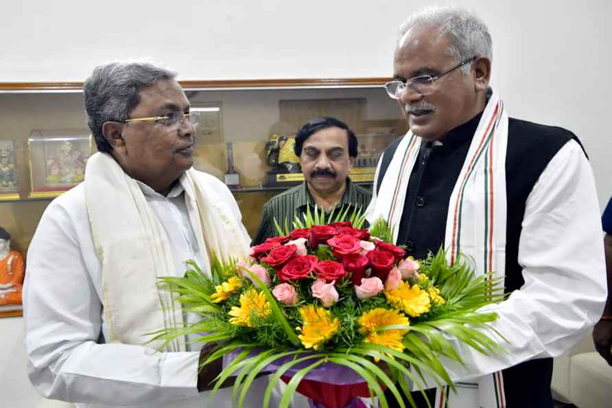 Siddaramaiah meets Bhupesh Baghel