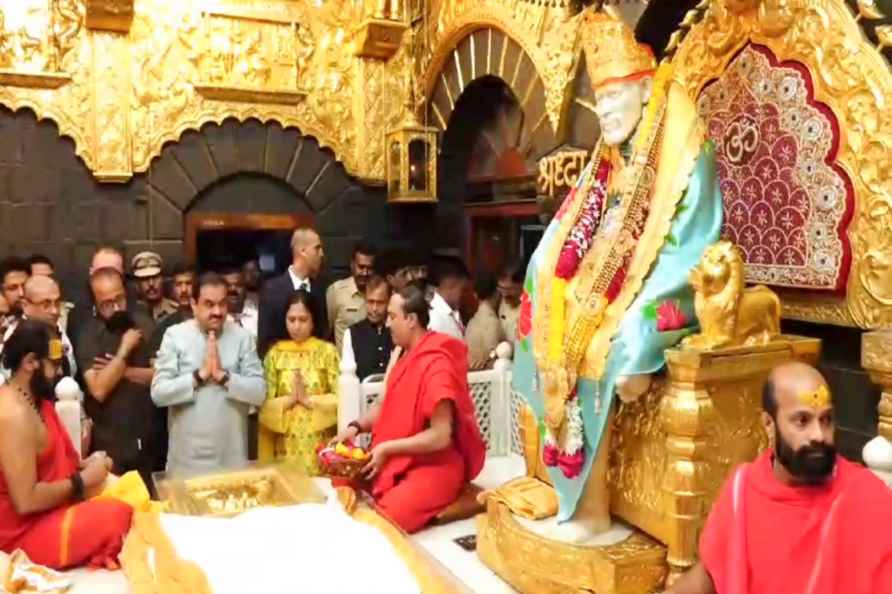 Gautam Adani in Shirdi