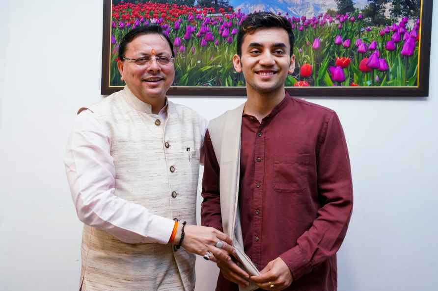 Lakshya Sen met Pushkar Singh Dhami