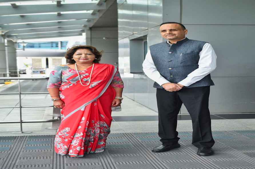 Nepal Foreign Minister arrives in Delhi