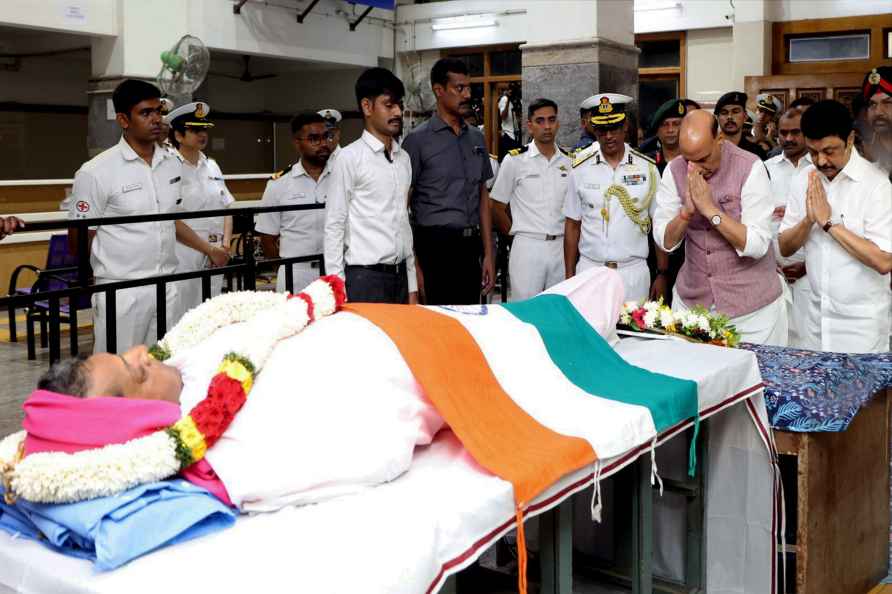 Rajnath, Stalin pay tribute to late ICG DG