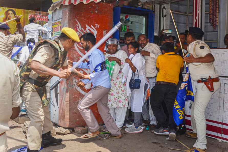 Bharat Bandh: Police action in Patna