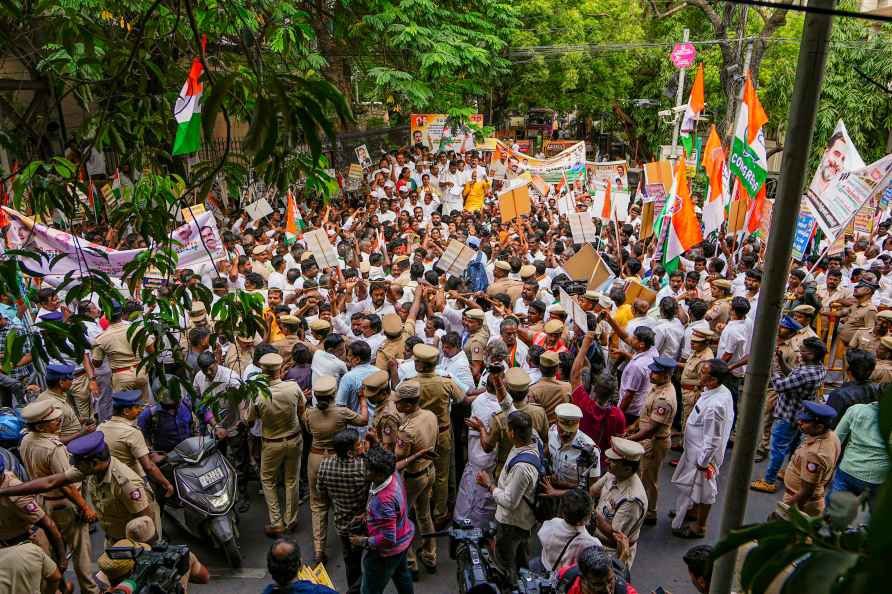 Congress protest in Tamil Nadu