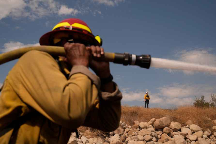 Line Fire in Highland