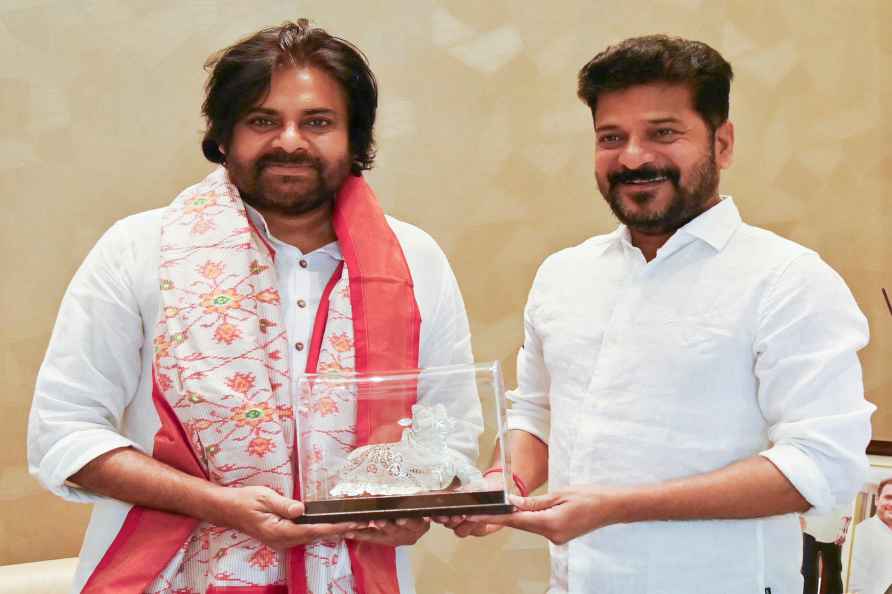 A Revanth Reddy meets Pawan Kalyan