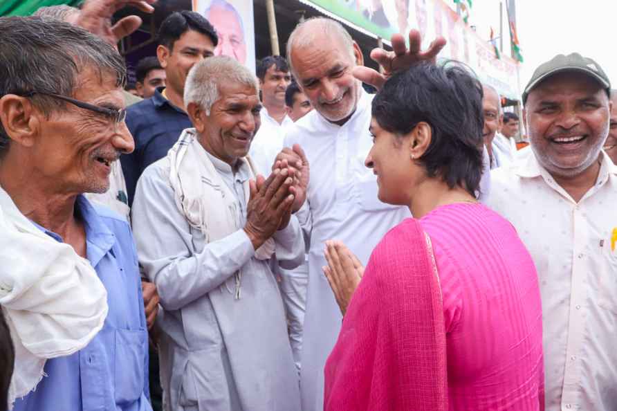 Vinesh campaigns for Assembly polls in Haryana