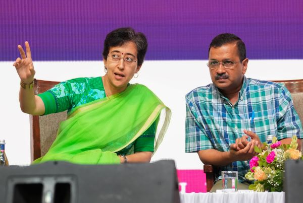 SC stays defamation proceedings against Arvind Kejriwal, Atishi