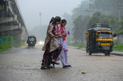 Heavy rain to continue over northeast, Sub-Himalayan Bengal, Sikkim, Bihar for next three days