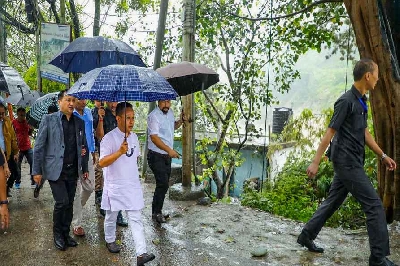 One rescued, search on to locate 22 other missing soldiers after cloud burst in Sikkim